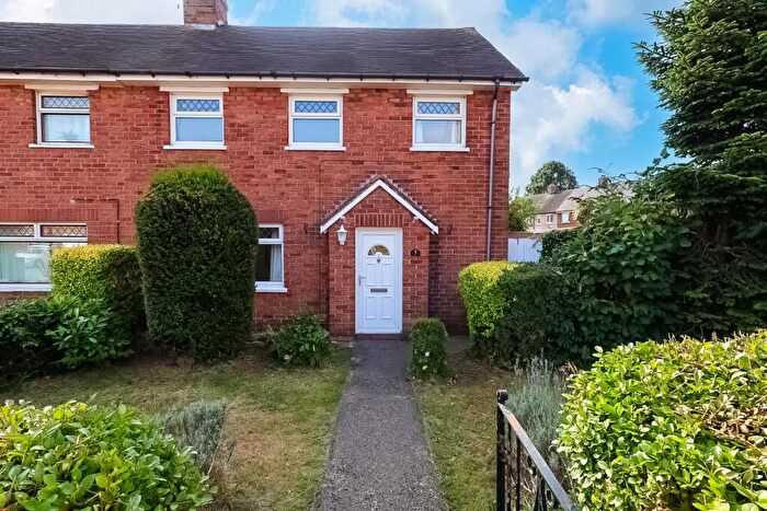 3 Bedroom Semi-Detached House For Sale In Poplar Avenue, Gresford, Wrexham, LL12