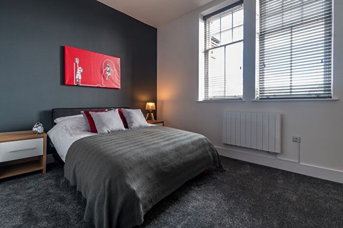 2 Bedroom Flat To Rent In Davenport House, Nantwich, Nantwich, CW5