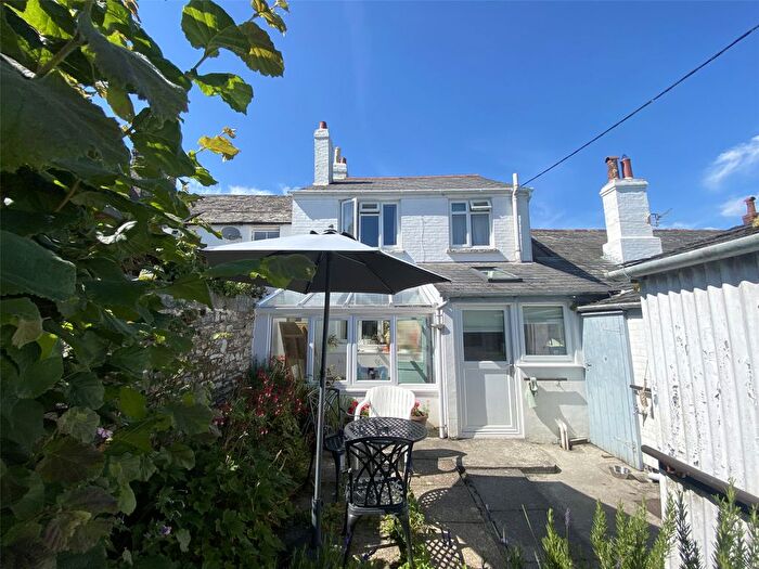 3 Bedroom End Terrace House For Sale In Duke Street, Launceston, Cornwall, PL15