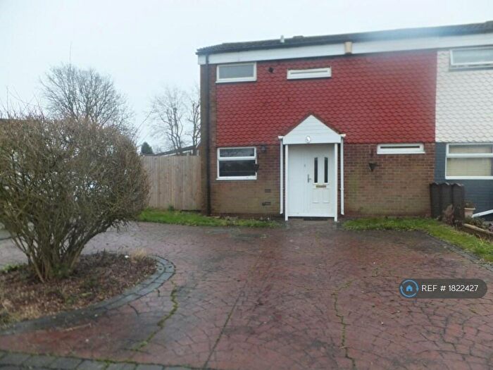 2 Bedroom End Of Terrace House To Rent In Helmswood Drive, Solihull, B37