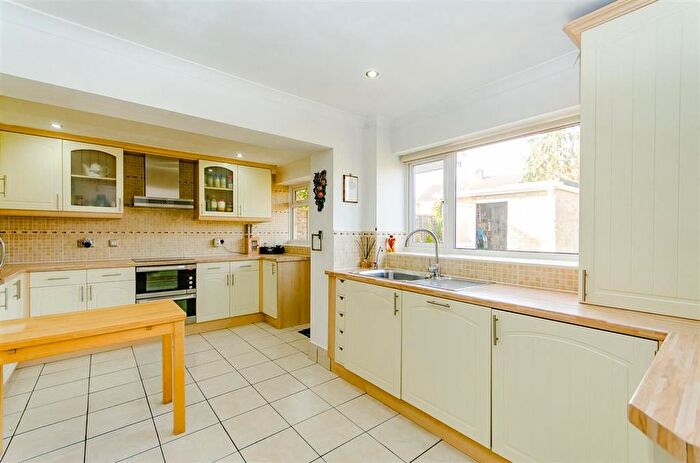 4 Bedroom Semi-Detached House For Sale In Iden Crescent, Staplehurst, Tonbridge, Kent, TN12