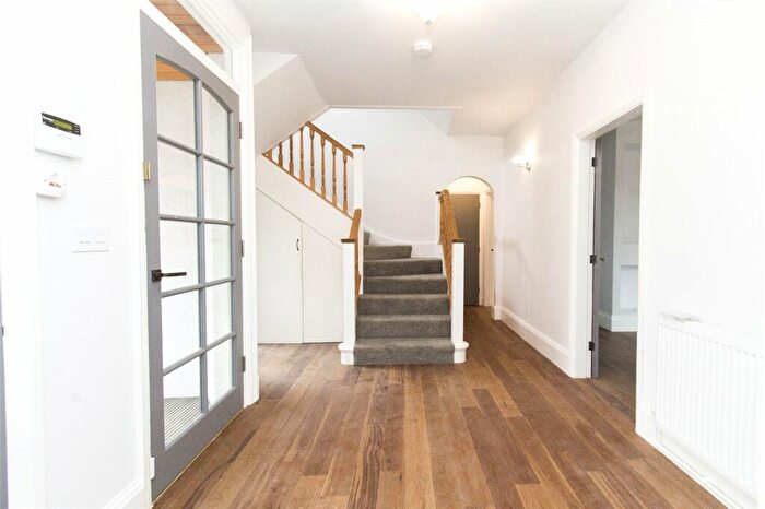 6 Bedroom Detached House For Sale In Traps Hill, Loughton, Essex, IG10