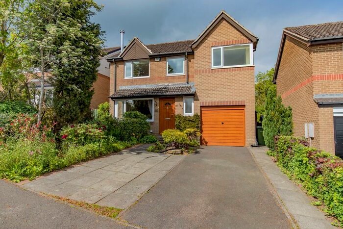 5 Bedroom Detached House For Sale In Dickson Drive, Hexham, NE46