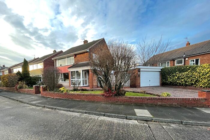 4 Bedroom Detached House For Sale In St Martins Close, Whitley Bay, Tyne & Wear, NE26