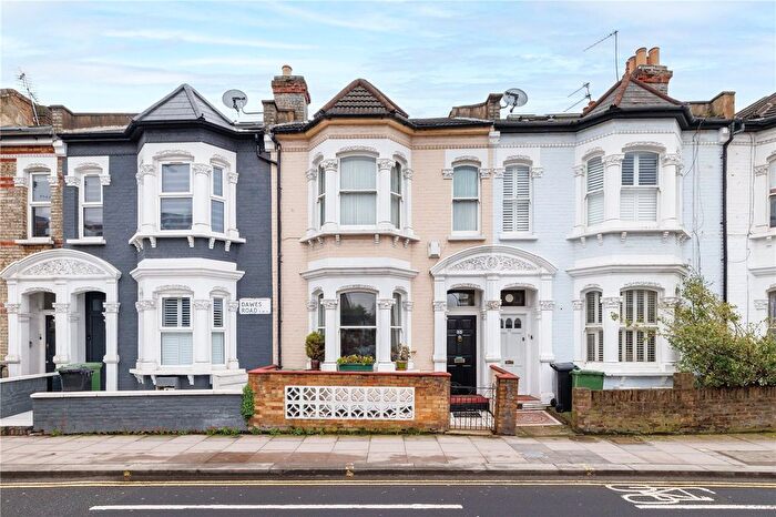 3 Bedroom Terraced House For Sale In Dawes Road, London, SW6