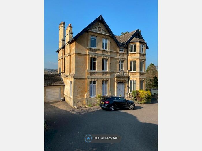 2 Bedroom Flat To Rent In Bathampton Lane, Bath, BA2