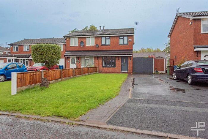 2 Bedroom Semi-detached House For Sale In Beech Road, Golborne, Warrington, WA3