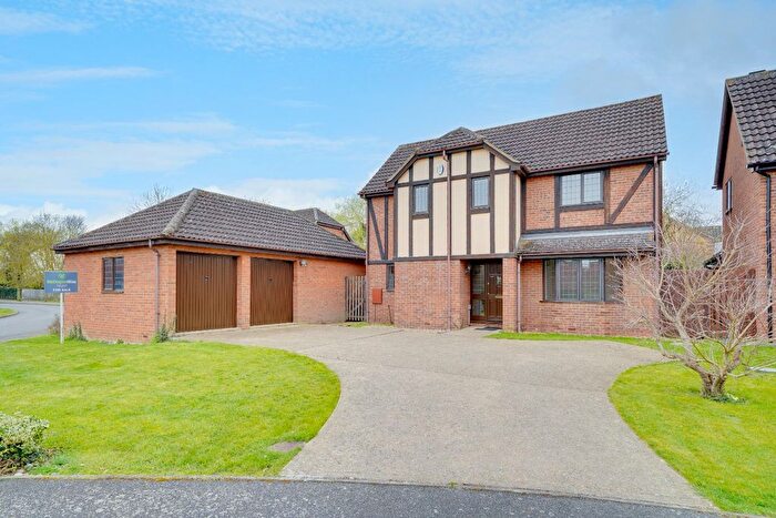 4 Bedroom Detached House For Sale In Nursery Gardens, St. Ives, Huntingdon, PE27