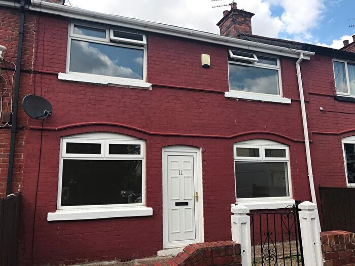 3 Bedroom Terraced House To Rent In Farquhar Road, Maltby, Rotherham, S66