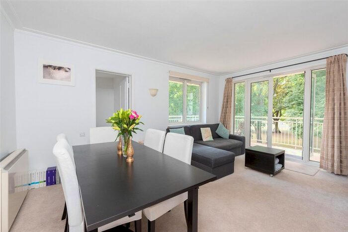 1 Bedroom Flat To Rent In Prospect Quay, Point Pleasant, London, SW18