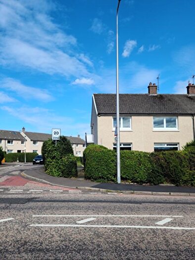 2 Bedroom Flat To Rent In Colinton Mains Drive, Edinburgh, EH13