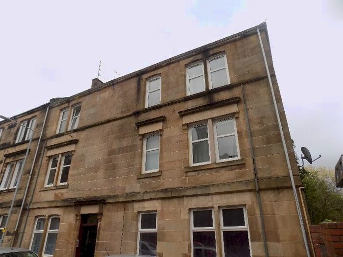 2 Bedroom Flat To Rent In Ralston Street, Paisley, Renfrewshire, PA1