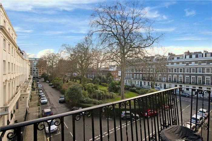 2 Bedroom Flat To Rent In Hyde Park Square, Hyde Park, London, W2