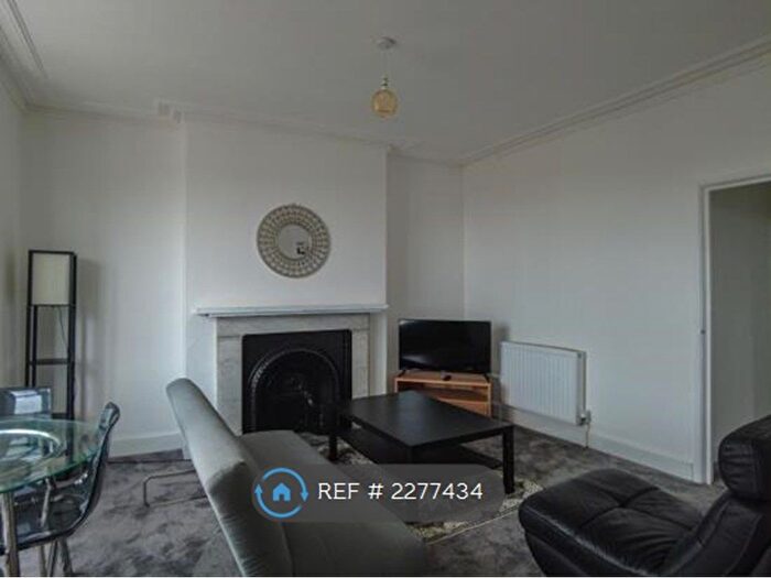 1 Bedroom Flat To Rent In Belmont Road, Broadstairs, CT10