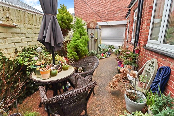 2 Bedroom Flat For Sale In Cleveland Road, Sunderland, Tyne And Wear, SR4
