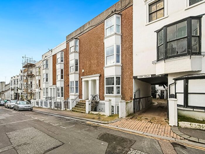1 Bedroom Flat For Sale In Farm Road, Hove, BN3