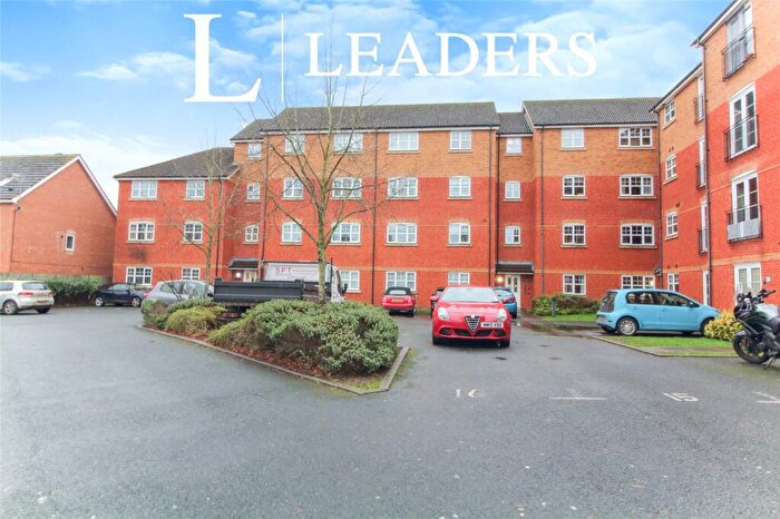 2 Bedroom Flat To Rent In Design Close, Bromsgrove, Worcestershire, B60
