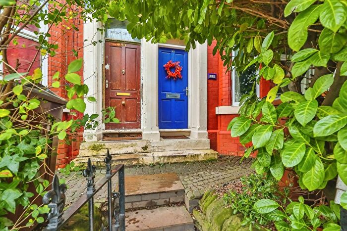 2 Bedroom Semi Detached House For Sale In Gawthorne Street, Nottingham, NG7