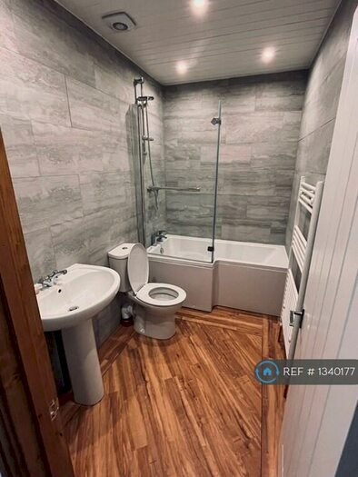 4 Bedroom Terraced House To Rent In Grainger Street, Darlington, DL1