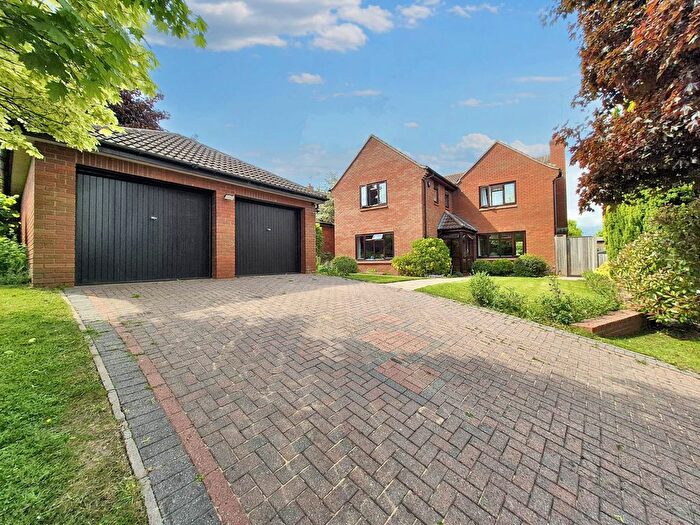 5 Bedroom Detached House For Sale In Mayalls Close, Tirley, Gloucestershire, GL19