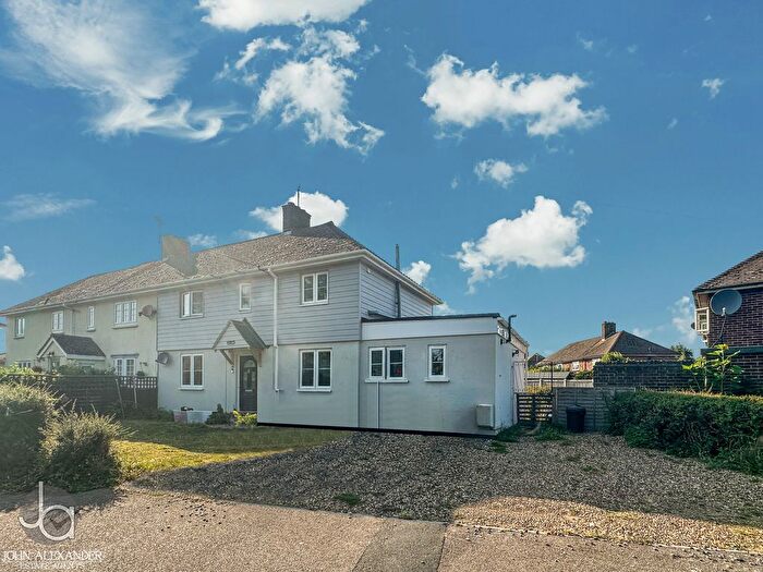 3 Bedroom Semi-Detached House To Rent In Lodge Road, Little Oakley, CO12