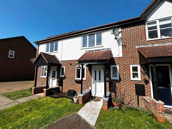 2 Bedroom Terraced House To Rent In Anding Close, Olney, MK46