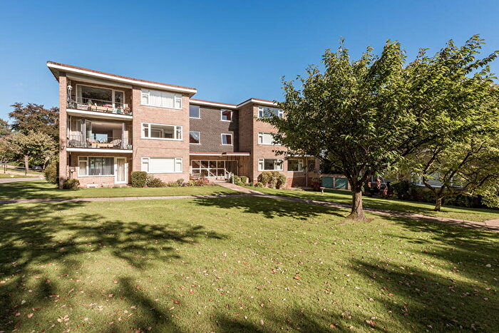 2 Bedroom Flat For Sale In Apt, Denston Court, Sutton Coldfield, Four Oaks, B74