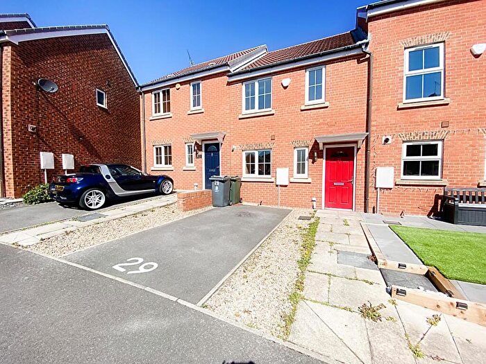 3 Bedroom Terraced House For Sale In Russell Close, Wallsend, NE28