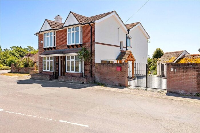 4 Bedroom Detached House For Sale In Lockgate Road, Sidlesham Common, PO20