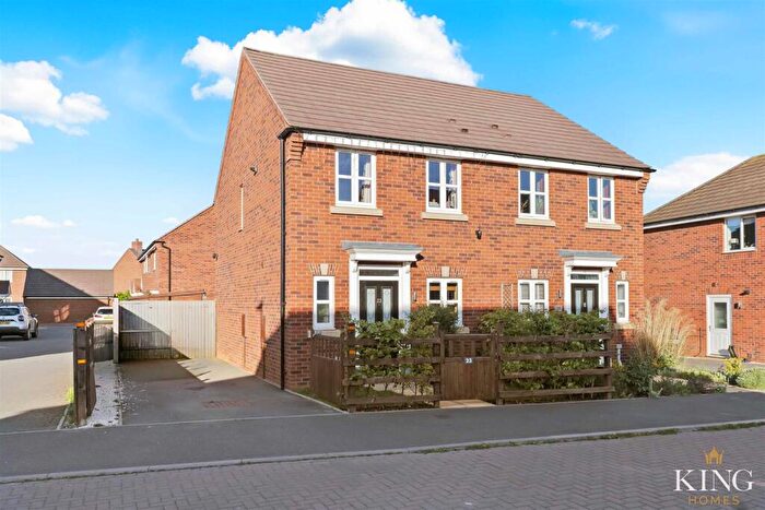 2 Bedroom Semi-Detached House For Sale In Laxton Way, Bidford-On-Avon, Alcester, B50