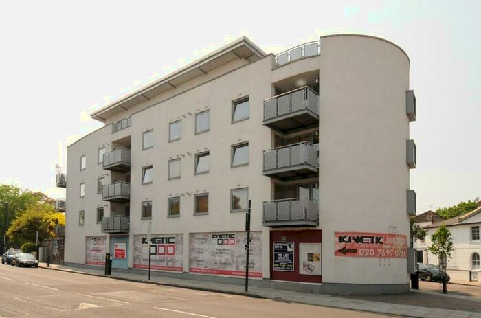 2 Bedroom Flat To Rent In Lanesborough Court, Chillingworth Road, N7