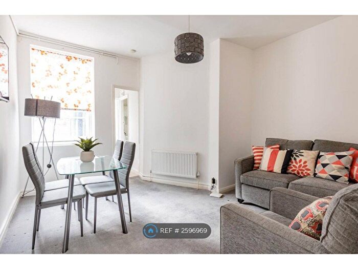 2 Bedroom Flat To Rent In Old Compton Street, London, W1D