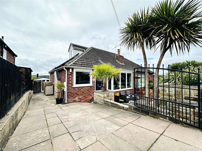 2 Bedroom Bungalow To Rent In Sunset Avenue, Leeds, West Yorkshire, LS6