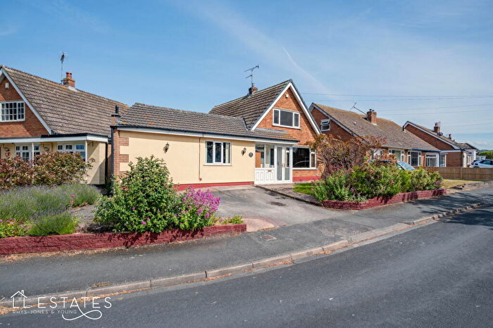 4 Bedroom Detached House For Sale In Llandaff Drive, Prestatyn, LL19