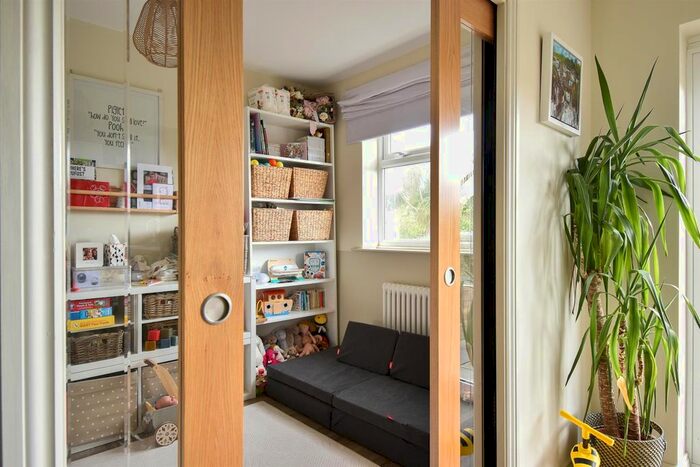 4 Bedroom Detached House For Sale In Gillsmans Park, St. Leonards-On-Sea, TN38
