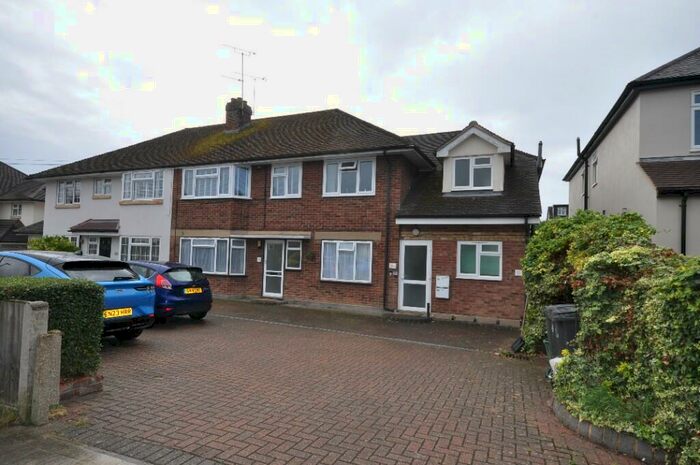 Studio To Rent In Third Avenue, Chelmsford, Essex, CM1