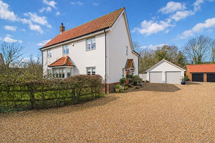 4 Bedroom Detached House For Sale In Badwell Ash, Bury St Edmunds, IP31
