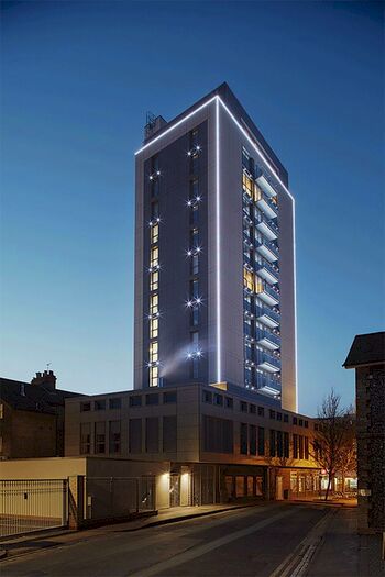 1 Bedroom Flat To Rent In Berkshire House, Maidenhead, SL6