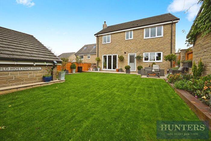 4 Bedroom Detached House For Sale In Queensway, Guiseley, Leeds, LS20