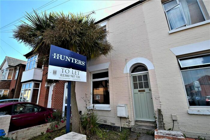 3 Bedroom Property To Rent In Cambridge Road, Southampton, SO14
