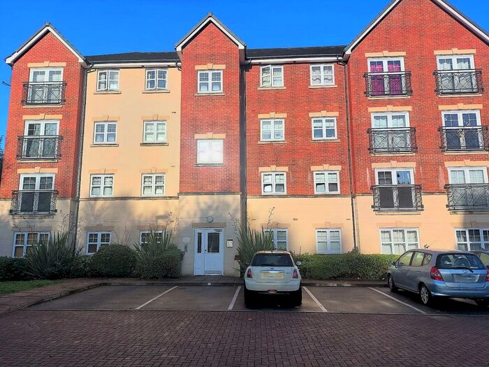 2 Bedroom Flat To Rent In Astley Brook Close, Astley Bridge, Bolton, BL1