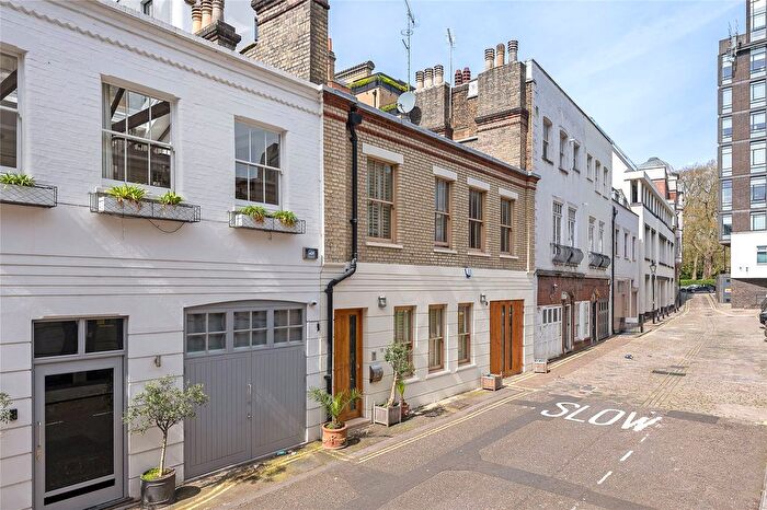 4 Bedroom Detached House To Rent In Jay Mews, South Kensington, London, SW7