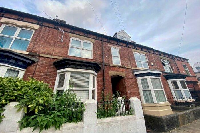 3 Bedroom Property To Rent In Denham Road, Sheffield, S11