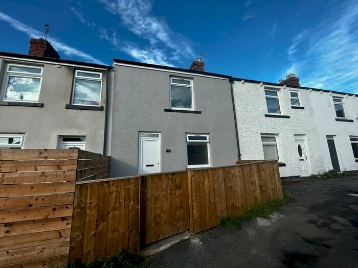 2 Bedroom House To Rent In Newcastle Terrace, Framwellgate Moor, DH1