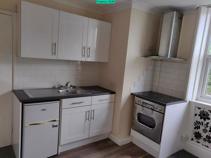 1 Bedroom Flat To Rent In Chorley Road, Walton-le-dale, Preston, PR5