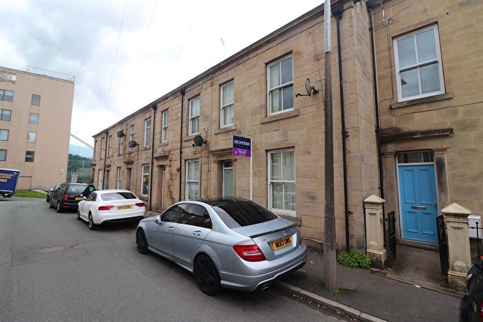 3 Bedroom Terraced House To Rent In Bank Street, Darwen, BB3