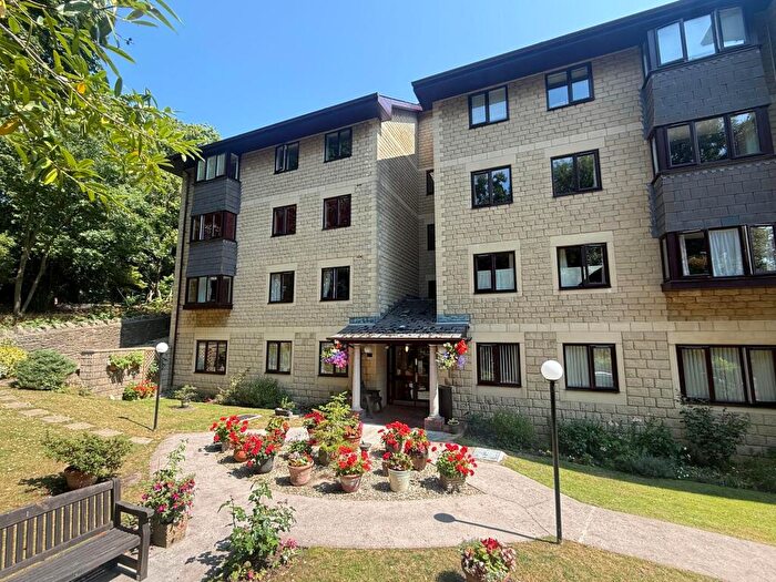 2 Bedroom Retirement Property For Sale In Gardens Road, Alexandra Court Gardens Road, BS21