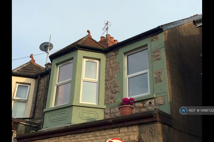 2 Bedroom Flat To Rent In Moorland Road, Weston-Super-Mare, BS23