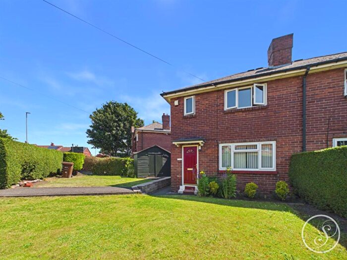 2 Bedroom Terraced House To Rent In Mexborough Street, Leeds, LS7