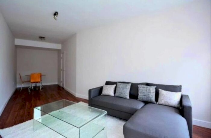 2 Bedroom Flat To Rent In Marylebone, London, NW1